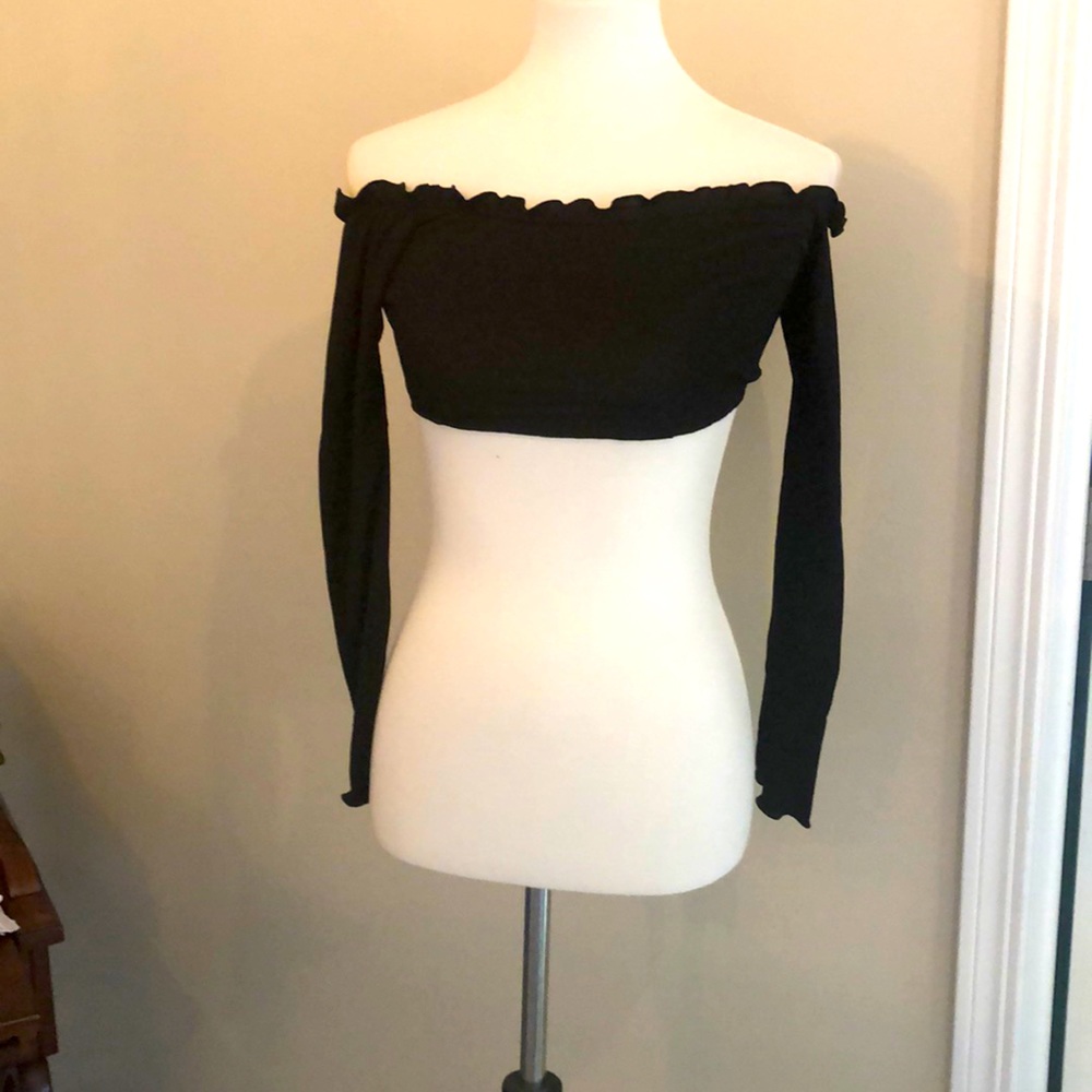 Cutest Super Cropped Black Nasty Gal Top